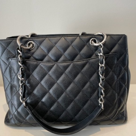 Chanel GST Black Caviar Bag with Silver Hardware - Picture 4 of 5
